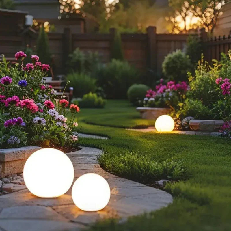 LED Spherical Garden Light
