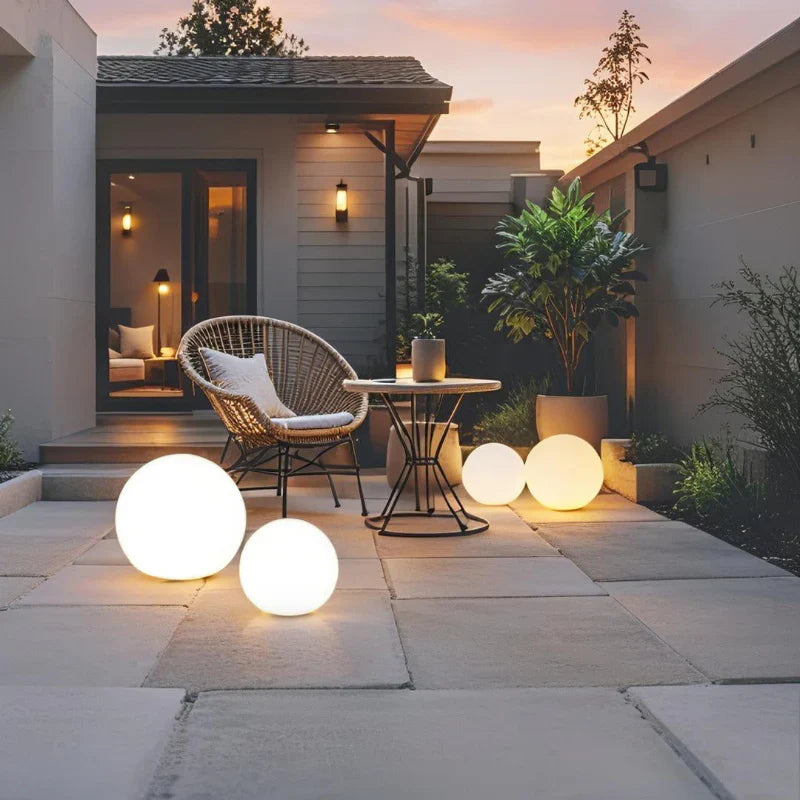 LED Spherical Garden Light